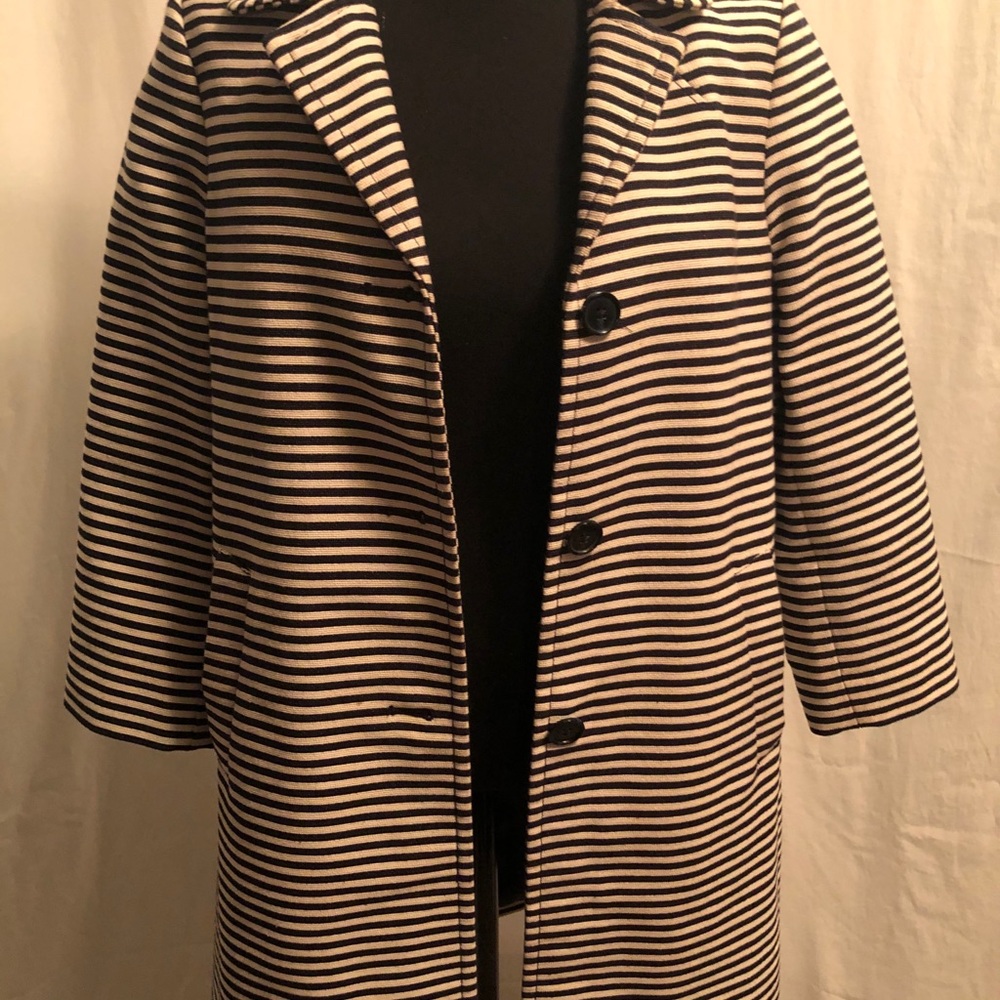 Ann Taylor Coat 🌼🌸Think Spring 🌸🌼🌻🌺💐🌷